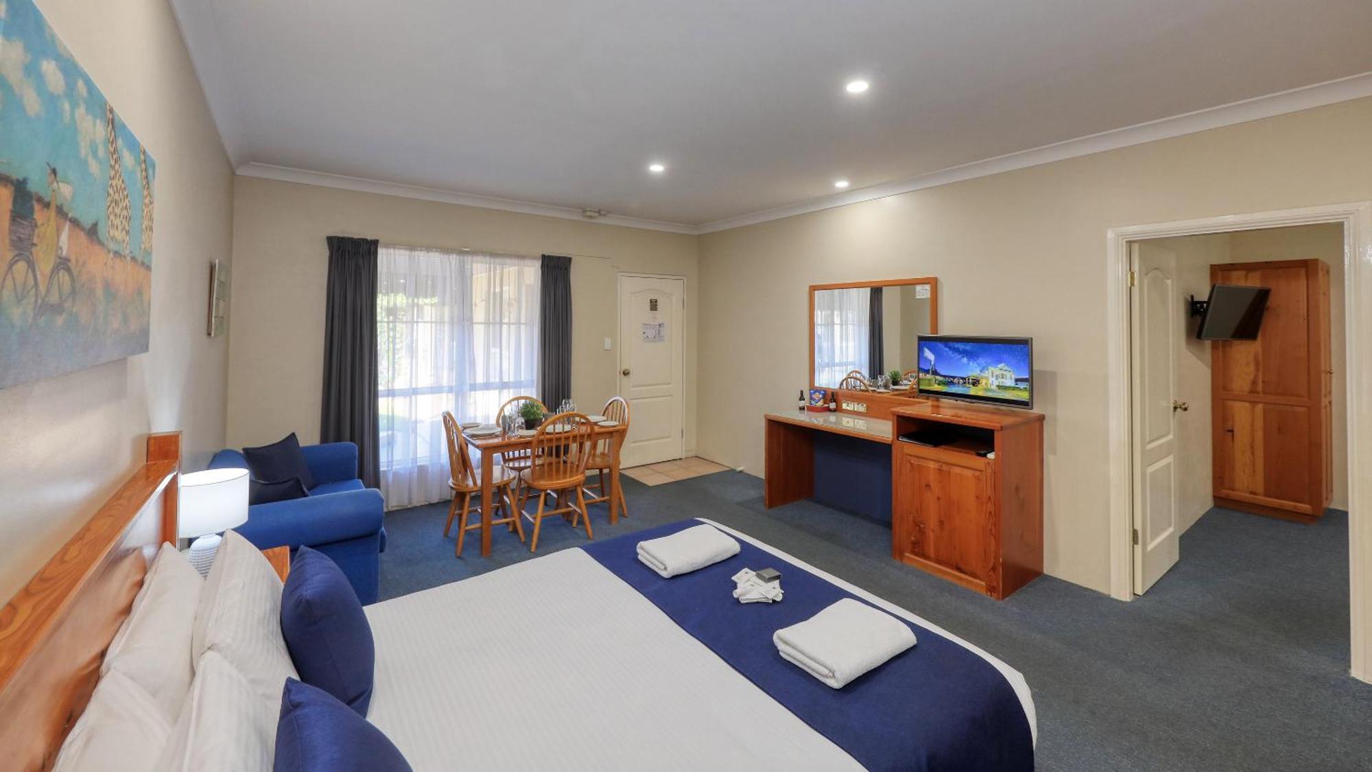 Breakout Motor Inn Cowra Kültér fotó