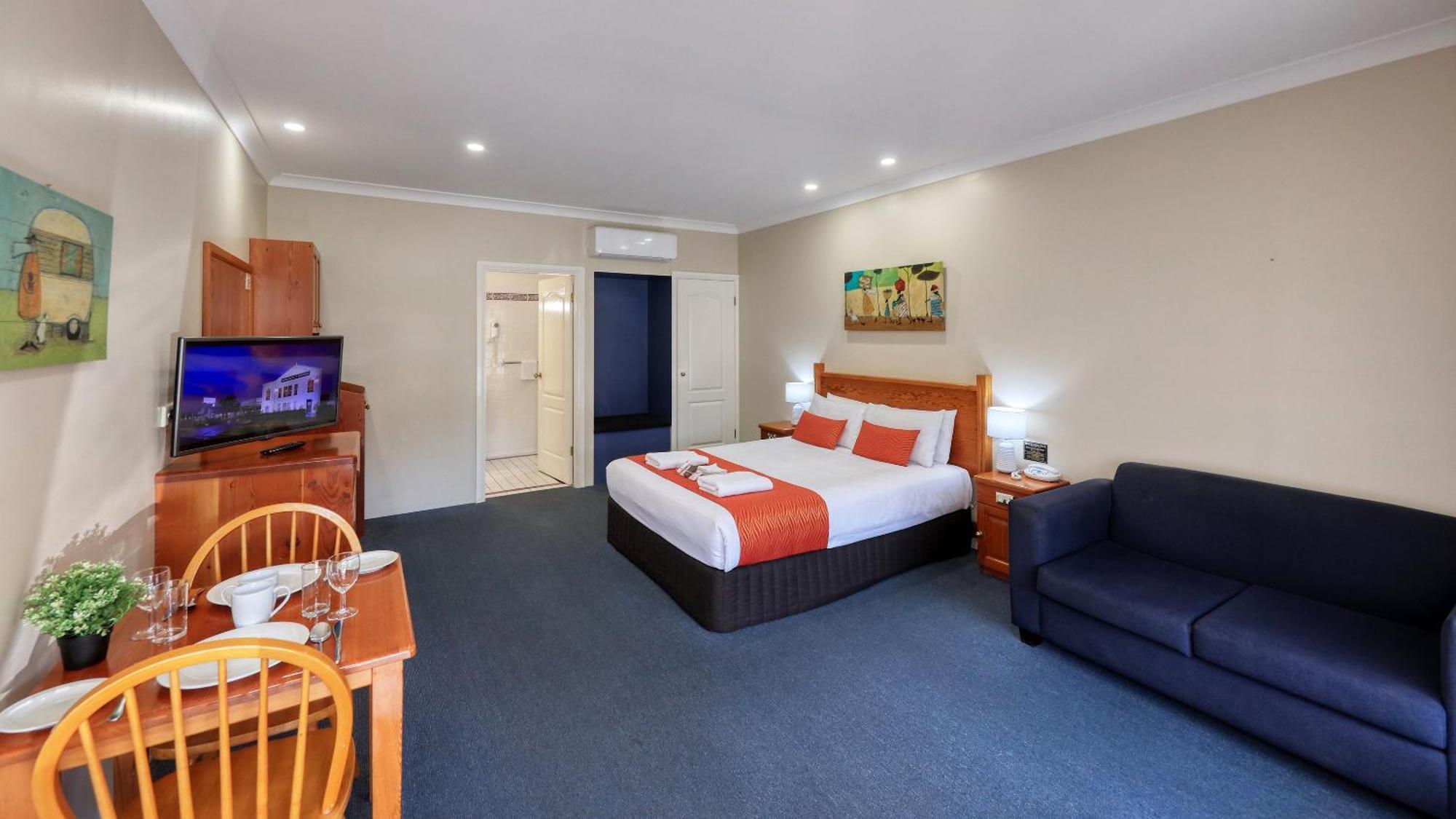 Breakout Motor Inn Cowra Kültér fotó